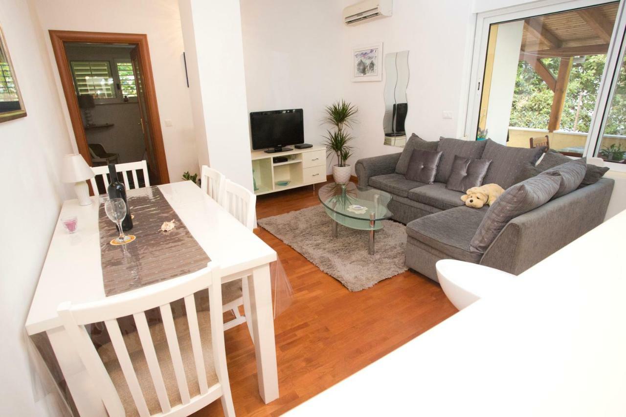 Tera Apartment Near Bacvice Beach And City Centre Split Bagian luar foto
