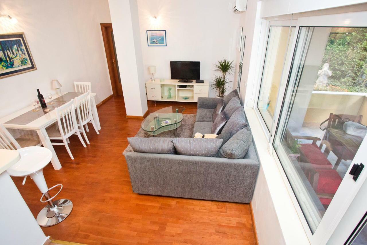 Tera Apartment Near Bacvice Beach And City Centre Split Bagian luar foto
